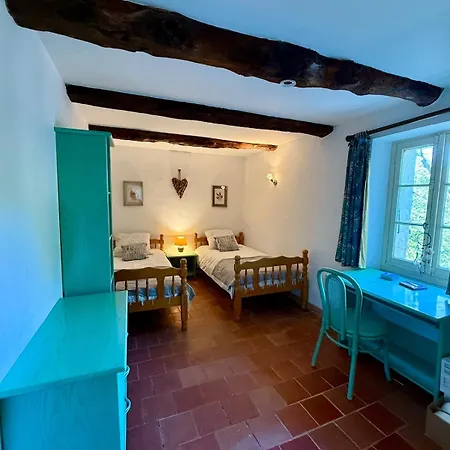 Citronnier Authentique Et Paisible Apartman *